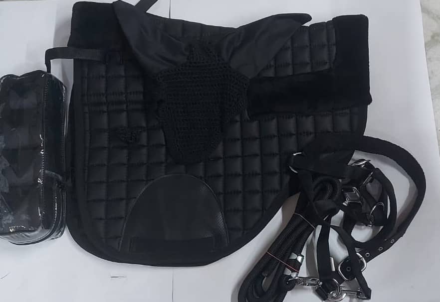SADDLE PAD SET